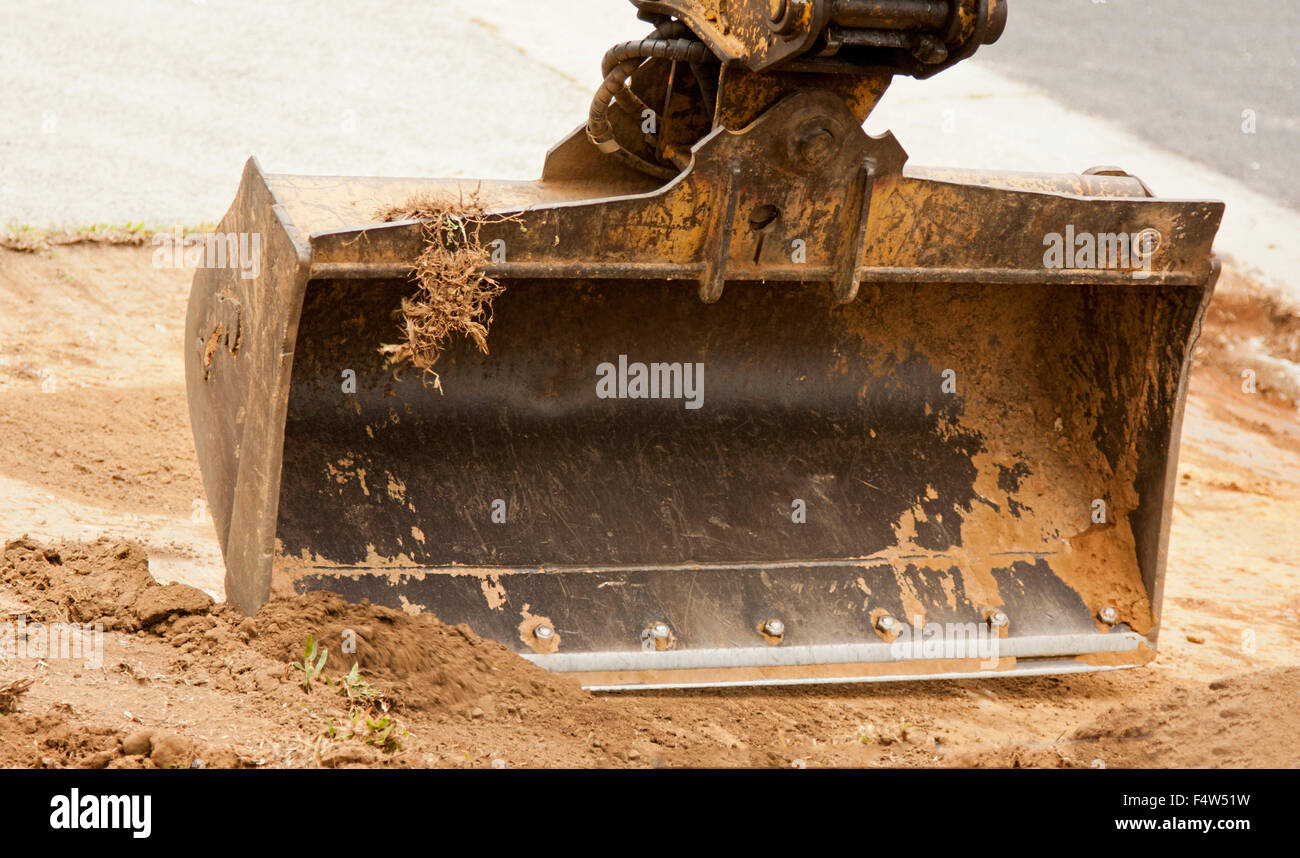Bucket loader earth moving hi-res stock photography and images - Alamy