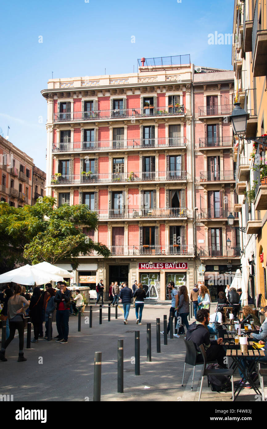 Restaurant cafe terraces plaza hi-res stock photography and images - Alamy