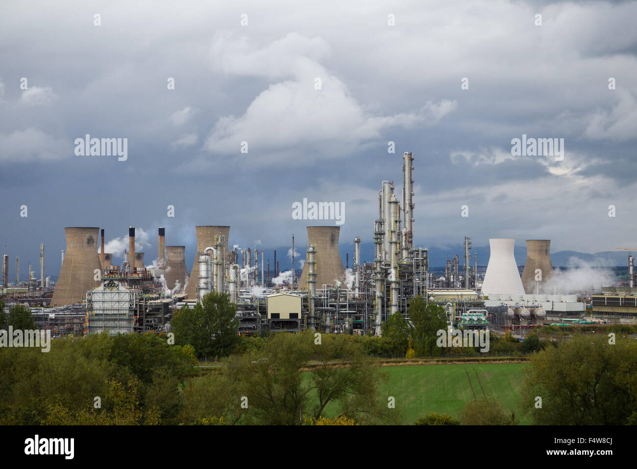 Grangemouth BP oil refinery, in Scotland Stock Photo Alamy