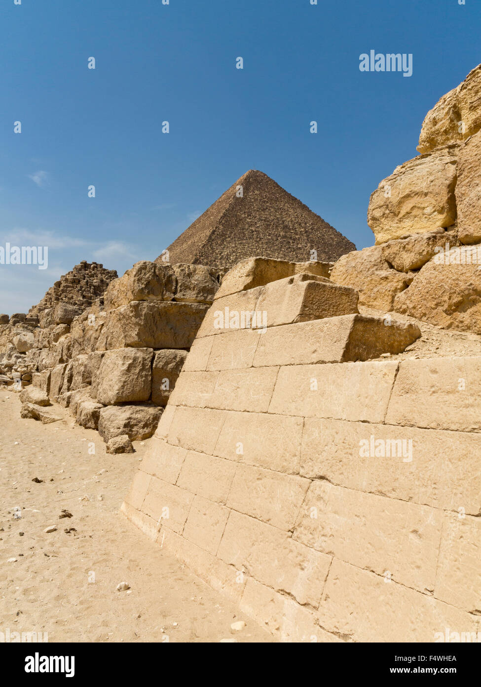 View of the Pyramid of Khufu on the Giza plateau seen from the mastaba ...