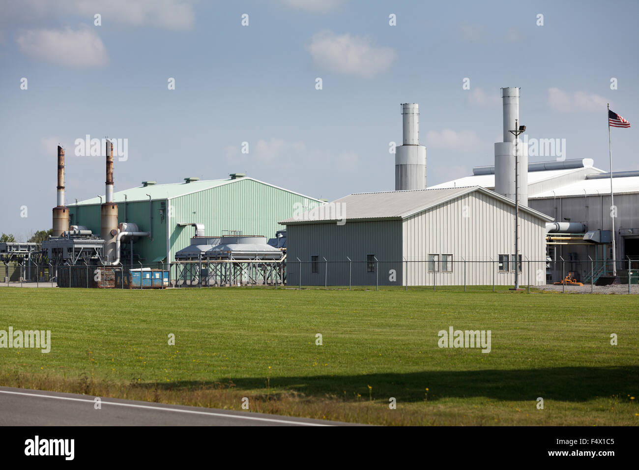 A compressor station processing fracked gas, operated by Kinder Morgan, Carlisle, New York State, USA Stock Photo