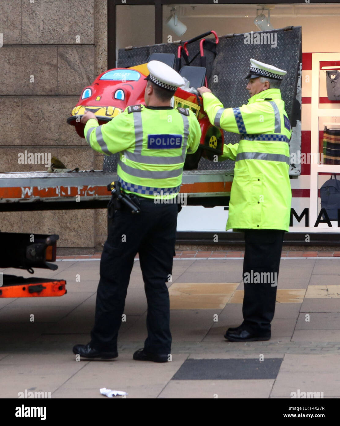 Guildford,Surrey Friday 23rd October 2015   Seven People Hit by a vehicle in Guildford town centre outside the Friary Centre GV showing the scene  of the vehicle and Police carrying out work to find out what has happened   ©UKNIP Stock Photo