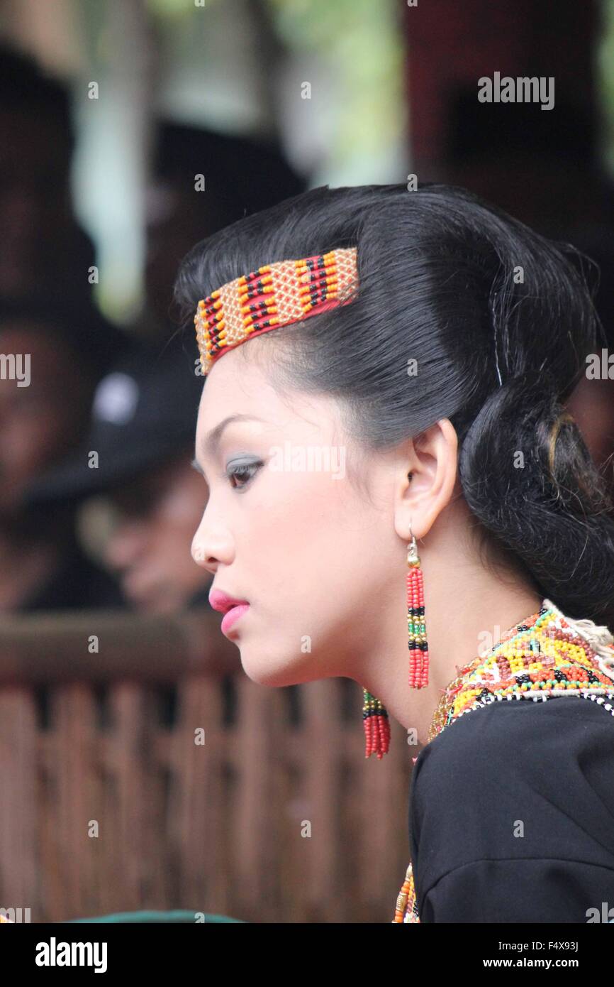 Vietnamese Features: Genetics, Geography, And Appearance - nu1vwjx