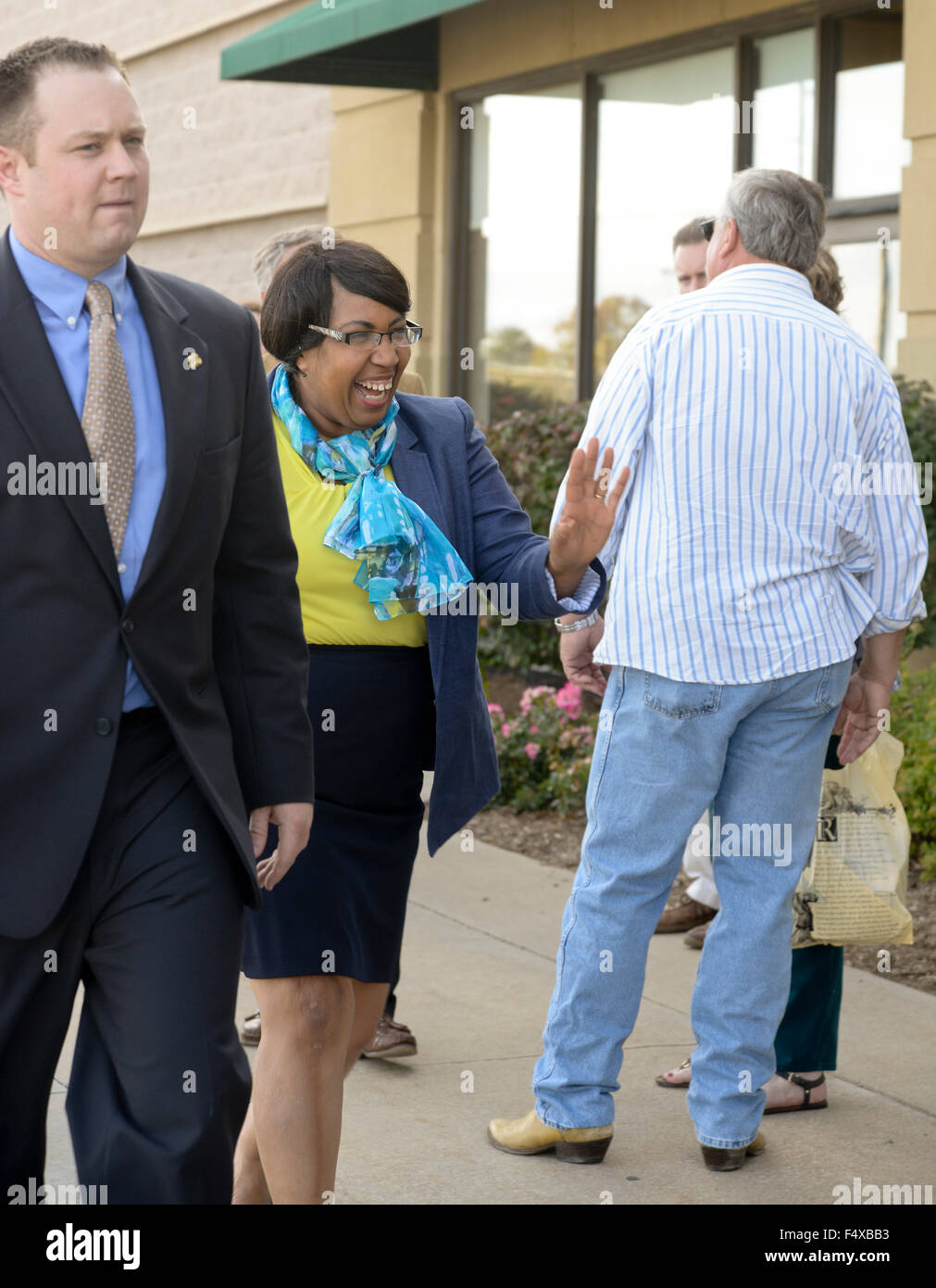Topeka Kansas Usa 23rd Oct 2015 Dr Ben Carson S Wife Candy
