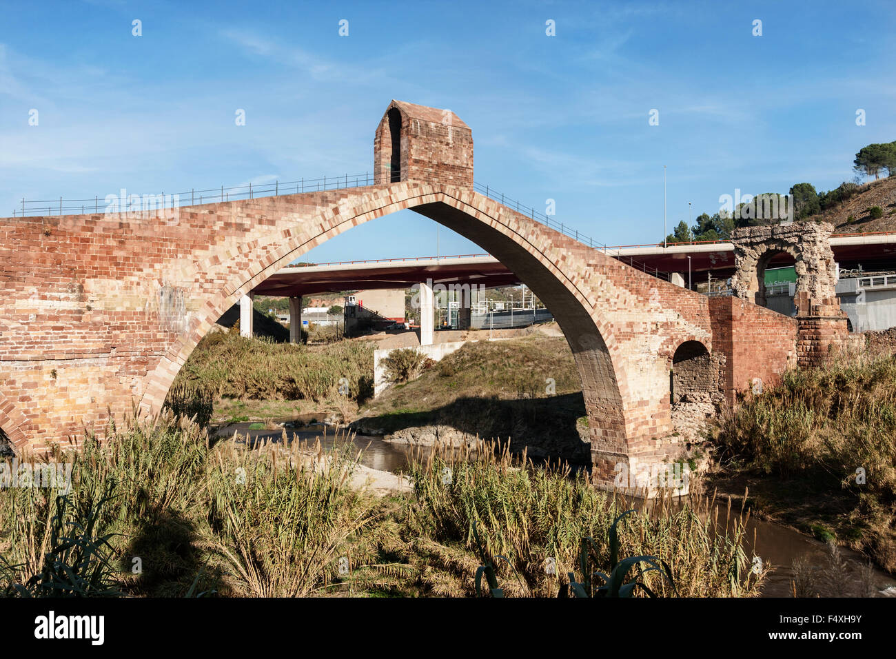 Pont del Diable. Martorell Stock Photo Alamy