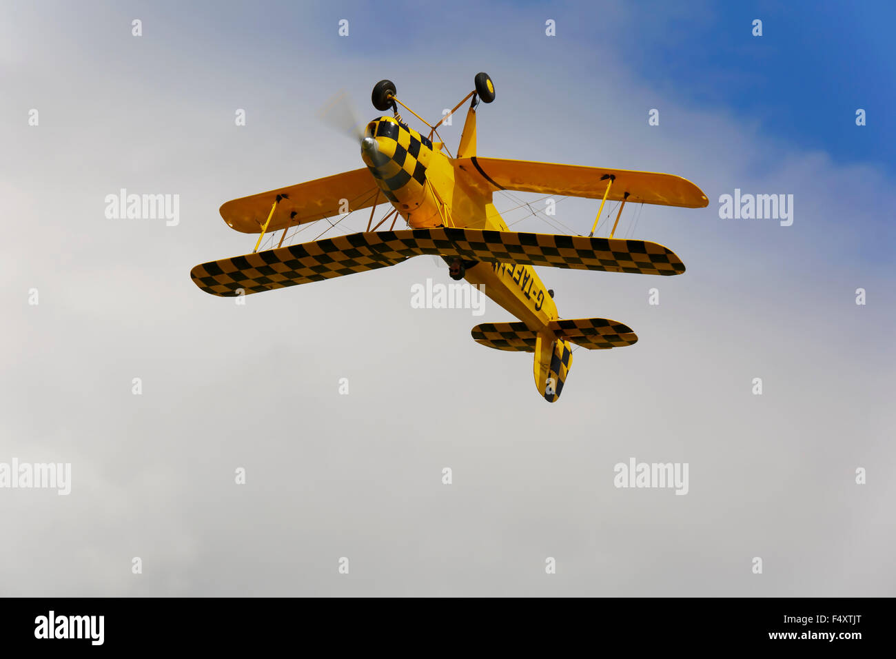 Inverted biplane hi-res stock photography and images - Alamy