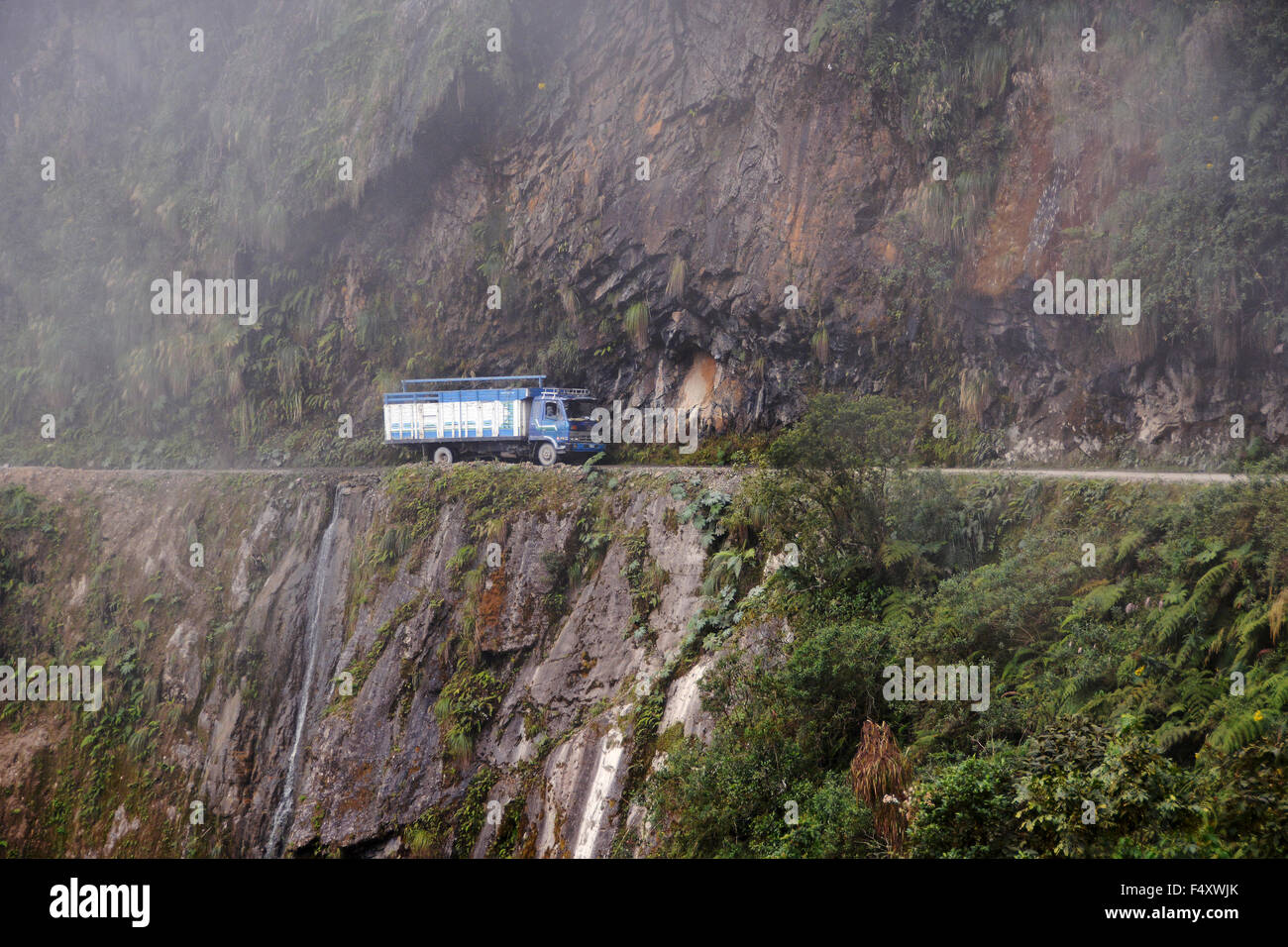 Bolivia death road hi-res stock photography and images - Alamy