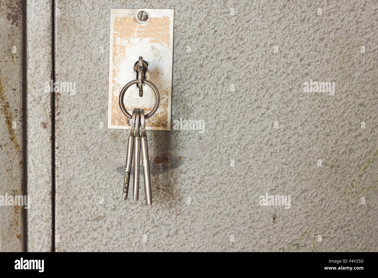 old metal locker with keys Stock Photo - Alamy