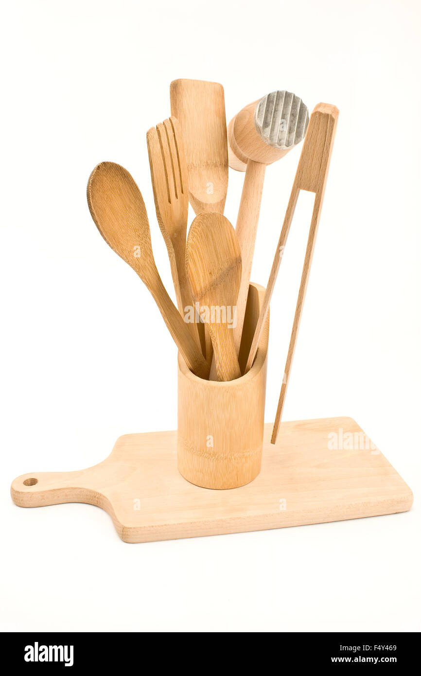 https://c8.alamy.com/comp/F4Y469/wooden-kitchen-utensils-isolated-on-white-F4Y469.jpg