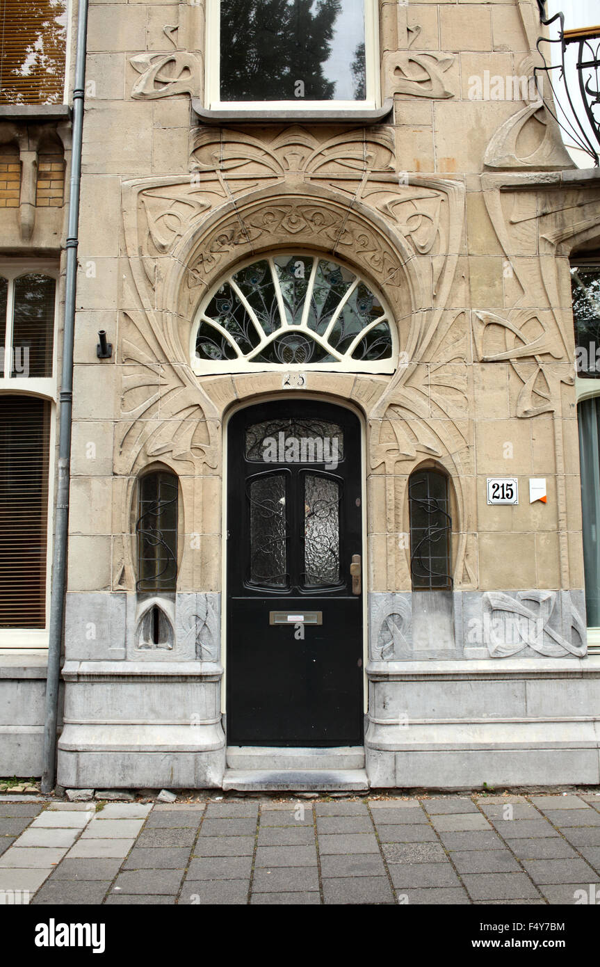 Doorway and Art Nouveau details,  Laan van Meerdervoort 215, The Hague (Den Haag), The Netherlands Stock Photo