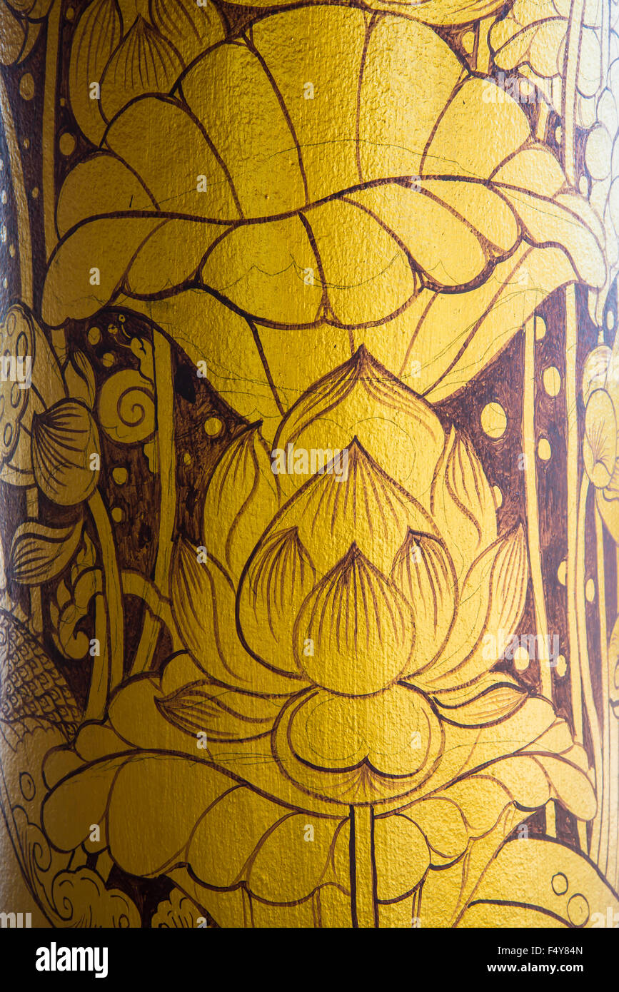 Thailand pattern on the pillars of the temple Stock Photo - Alamy