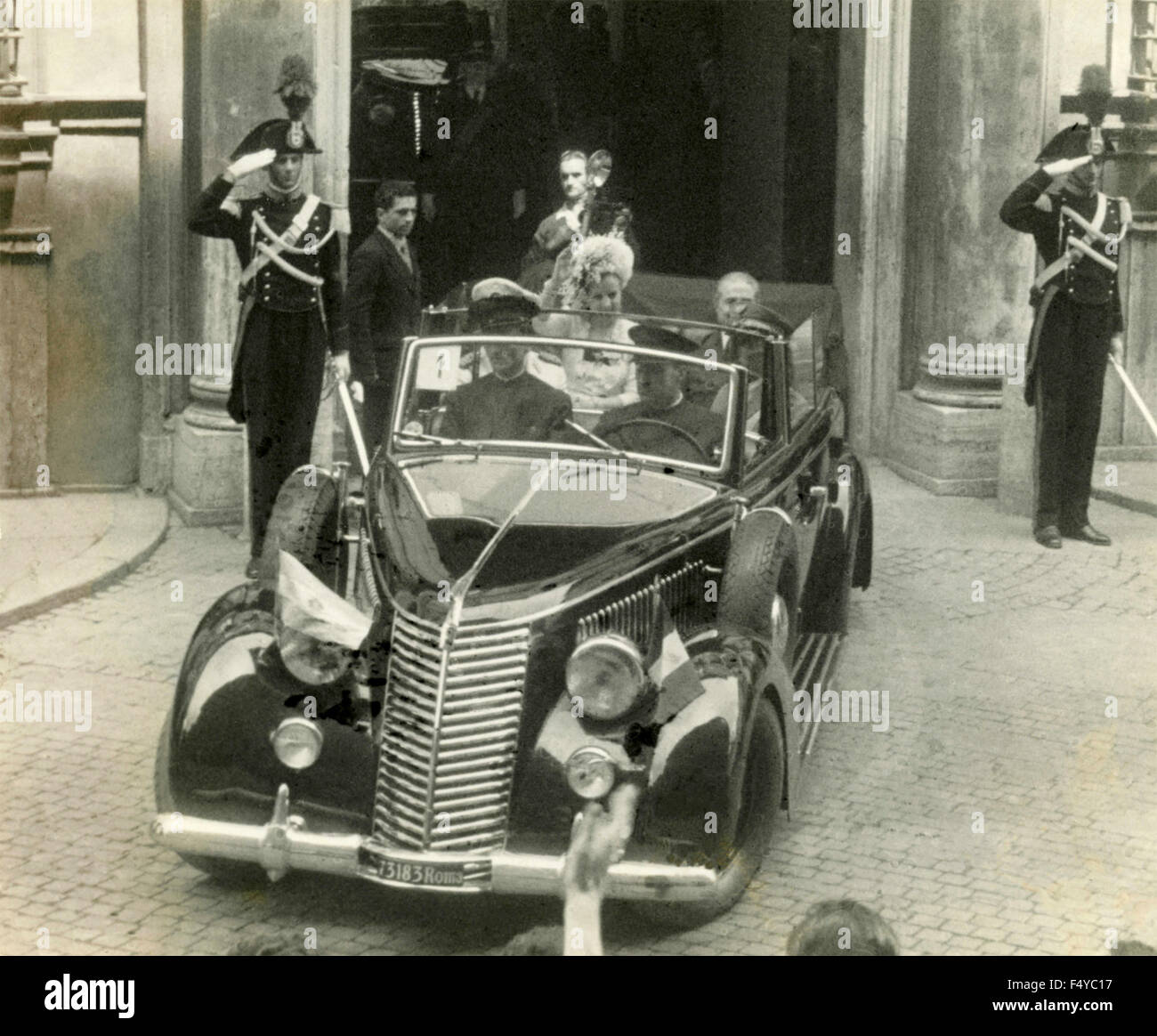 The wife of the President of Argentina, Evita Peron leaves the Quirinale Palace after a visit to President De Nicola, Rome, Italy Stock Photo