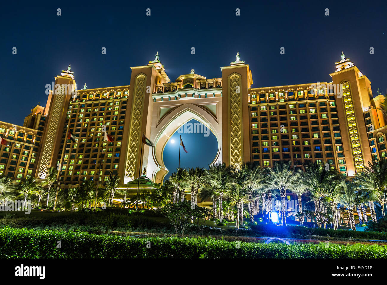 DUBAI, UAE - NOVEMBER 13: Atlantis hotel on November 13, 2012 in Dubai, UAE. Atlantis the Palm is a luxury 5 star hotel built on Stock Photo
