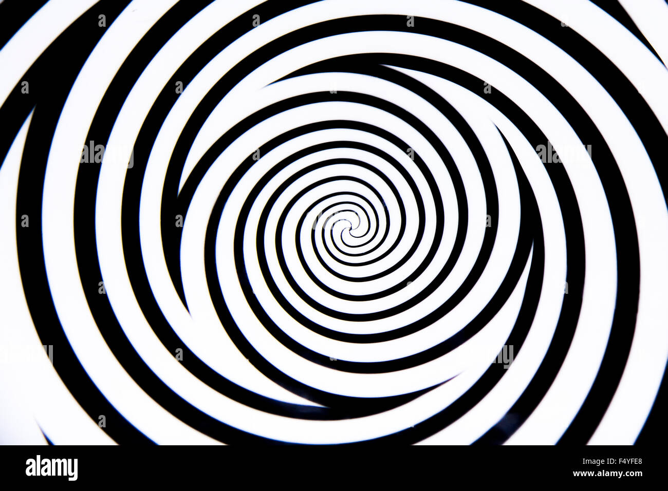 Hypnotizing Black and Gray Circles Gif Animation download page