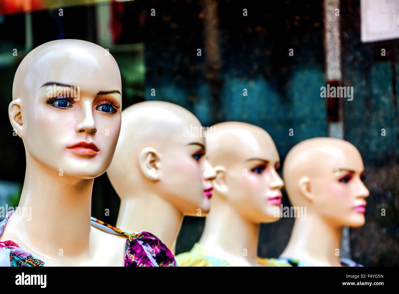 On mannequins in street hi-res stock photography and images - Page 2 - Alamy