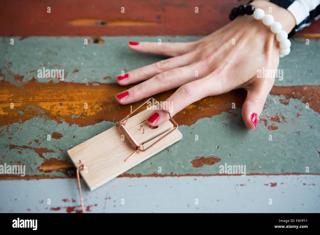 Finger caught in mouse trap hi-res stock photography and images - Alamy