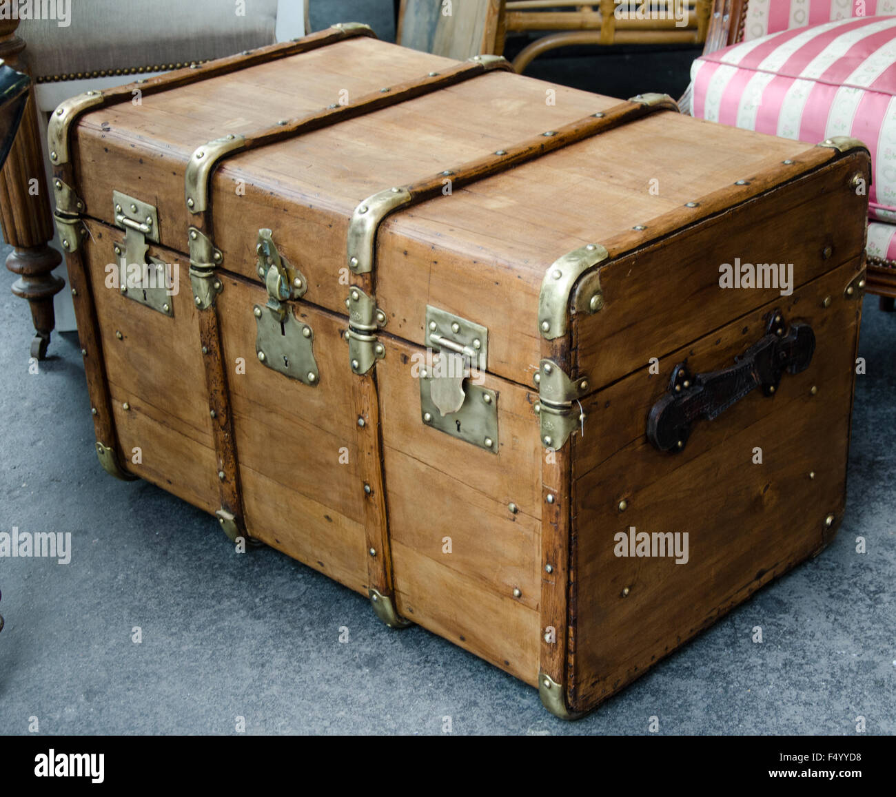 trade in old luggage