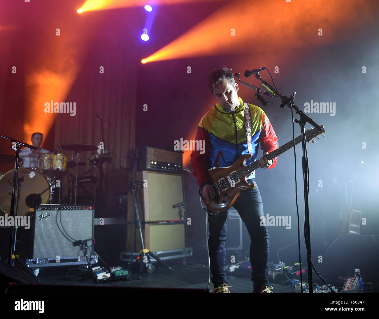 Norfolk, VIRGINIA, USA. 24th Oct, 2015. MODEST MOUSE comes to the CONSTANT CENTER at OLD DOMINION UNIVERSITY in NORFOLK, VIRGINIA on 24 OCTOBER 2015. © Jeff Moore/ZUMA Wire/Alamy Live News Stock Photo