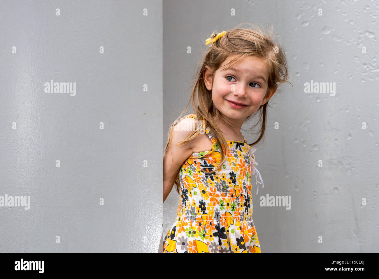 Year old little girl portrait hi-res stock photography and images - Alamy