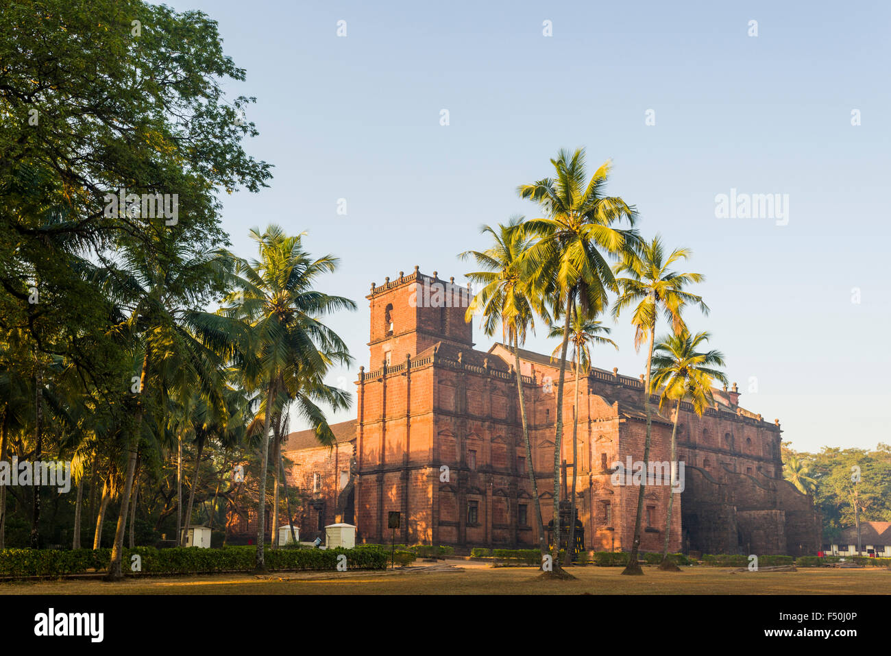 The Basilika of Bom Jesus in Old Goa, one of the remaining big buildings built by the Portuguese in 16th century, when Goa becam Stock Photo