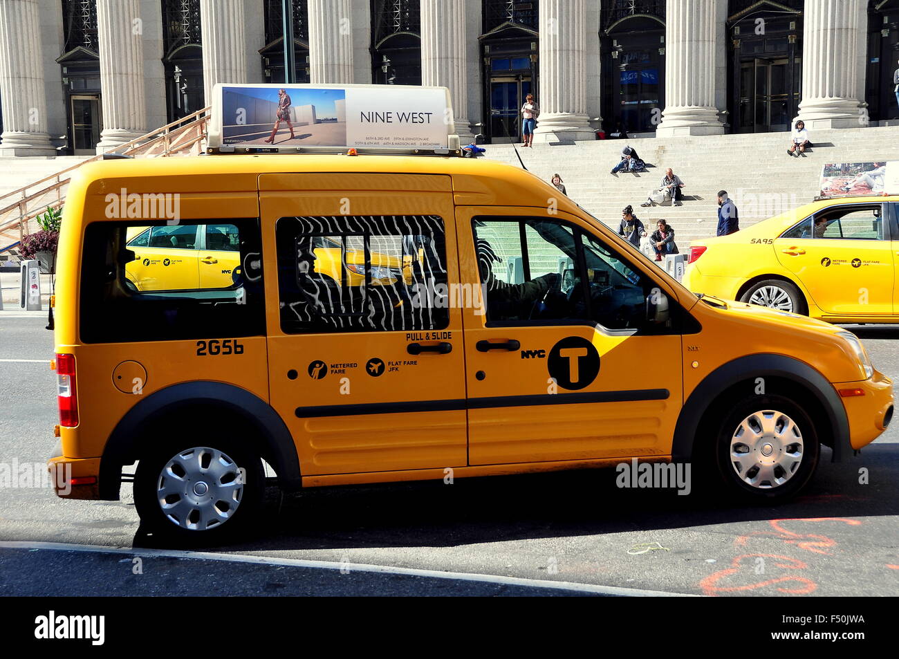 Nyc Yellow Cab High Resolution Stock Photography And Images Alamy