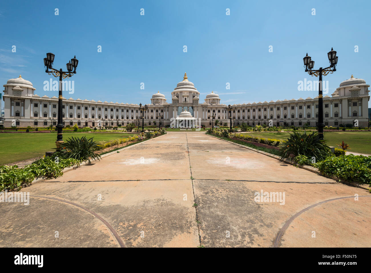 The Sri Sathya Sai Institute of Higher Medical Sciences, established by Sri Sathya Sai Baba to provide patient care facilities t Stock Photo