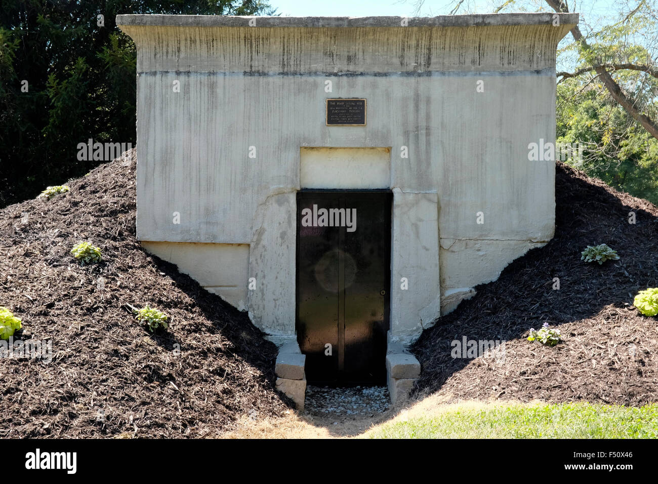 Old Tomb of President Zachary Taylor and his wife, Margaret, In Zachary