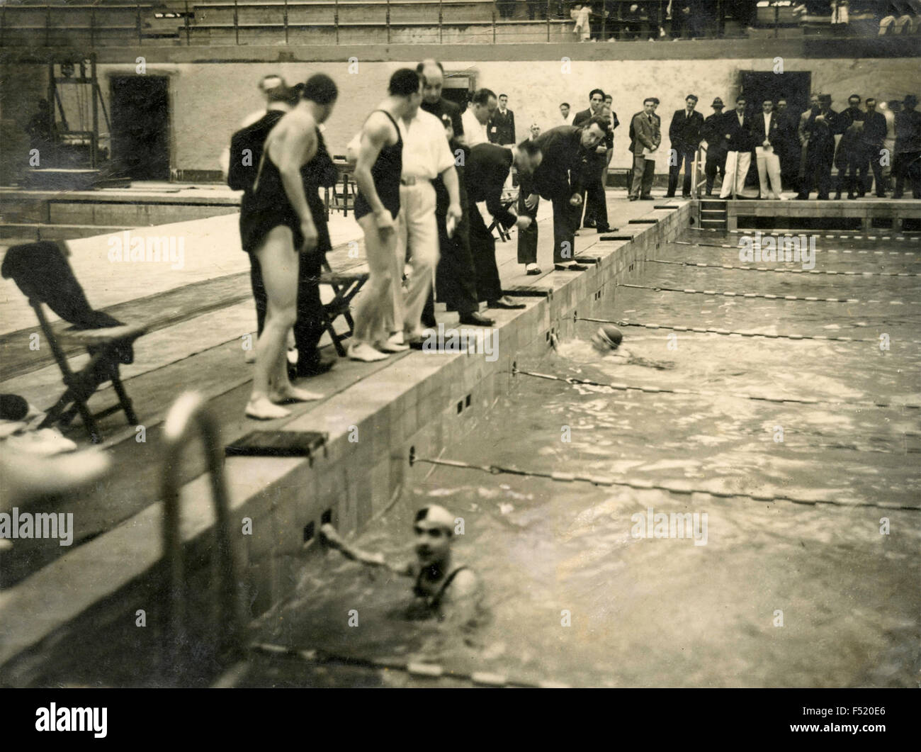 1930s Swimming Pool Hi Res Stock Photography And Images Alamy