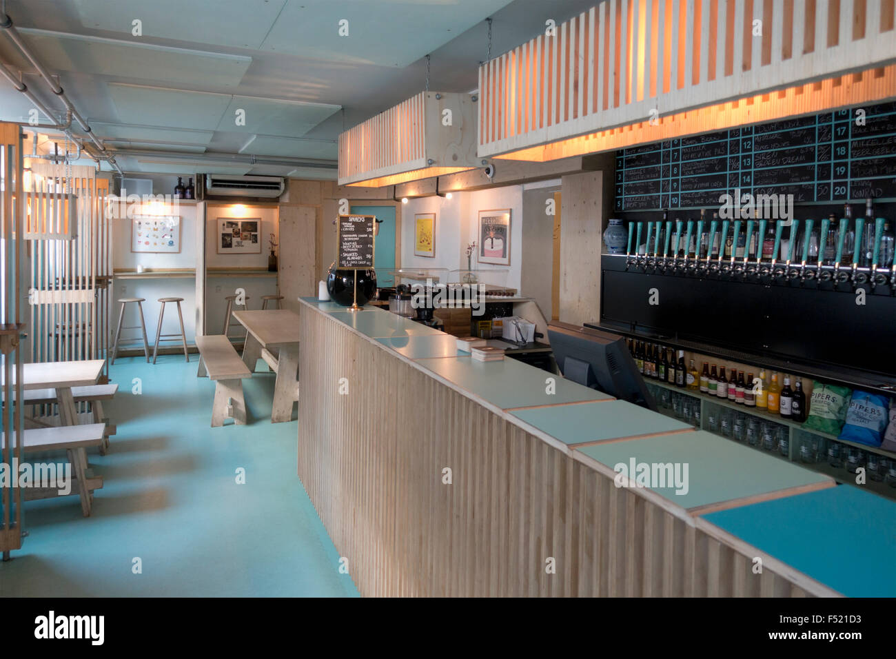 Scandinavia design bar hi-res stock photography and images - Alamy