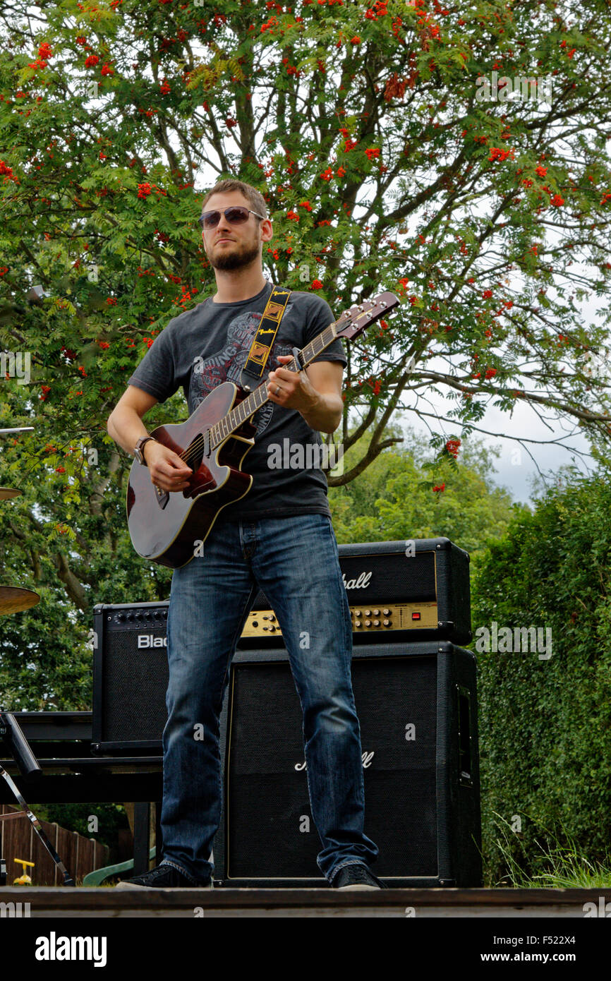 'The Darker My Horizon' Rock Band Alan Kirkham rhythm/acoustic