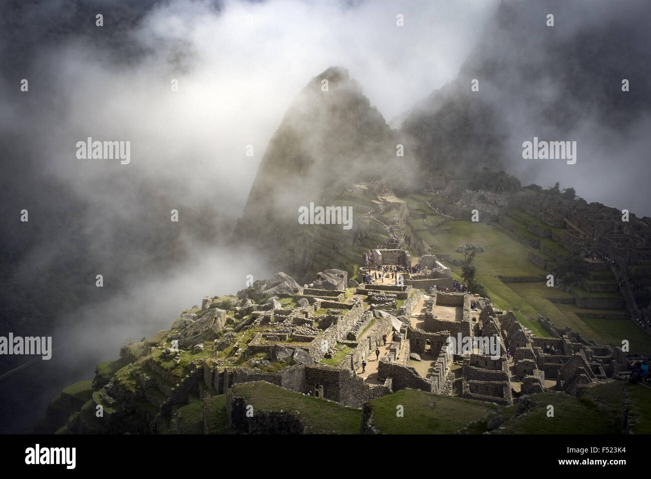 Ruins machu picchu inca period hi-res stock photography and images - Alamy