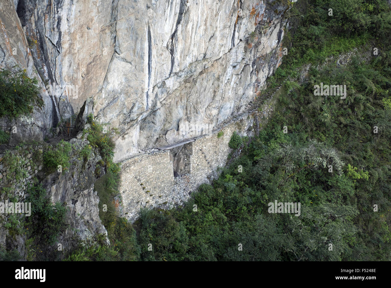 Inca bridge close to the city of Machu Picchu Stock Photo