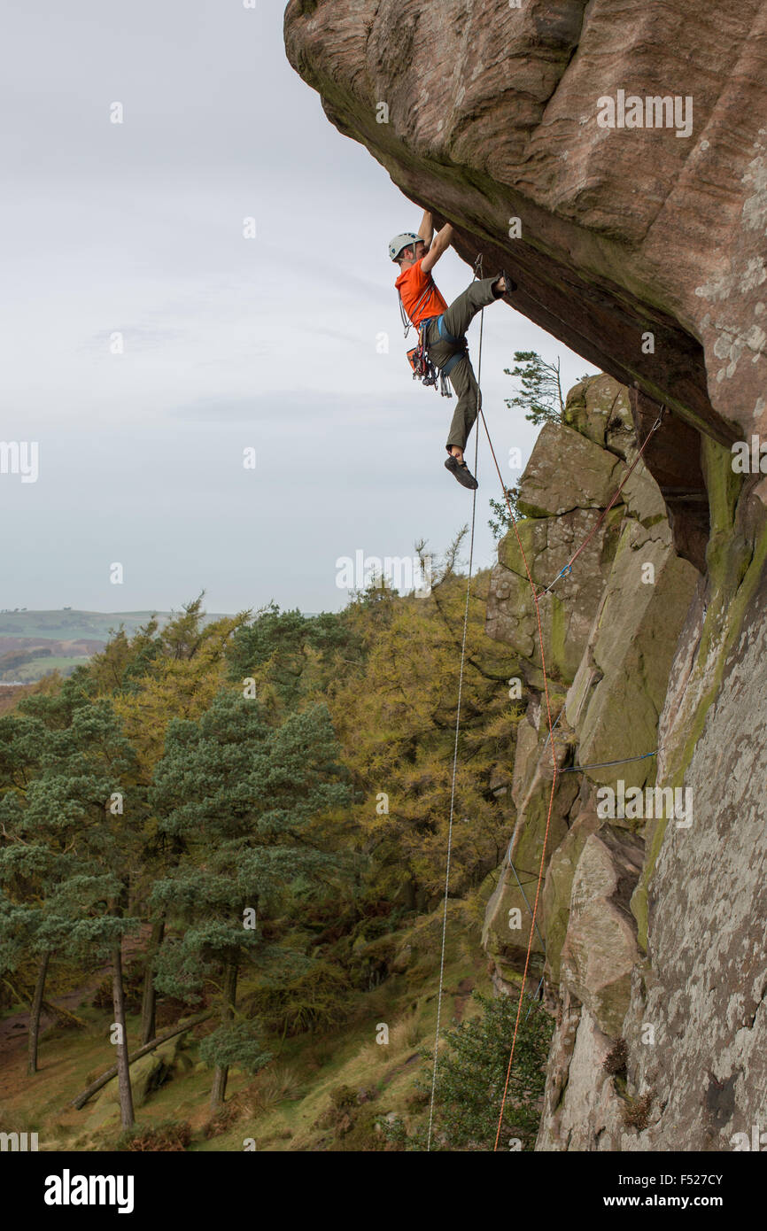 Outdoor rock climbing uk hires stock photography and images Alamy