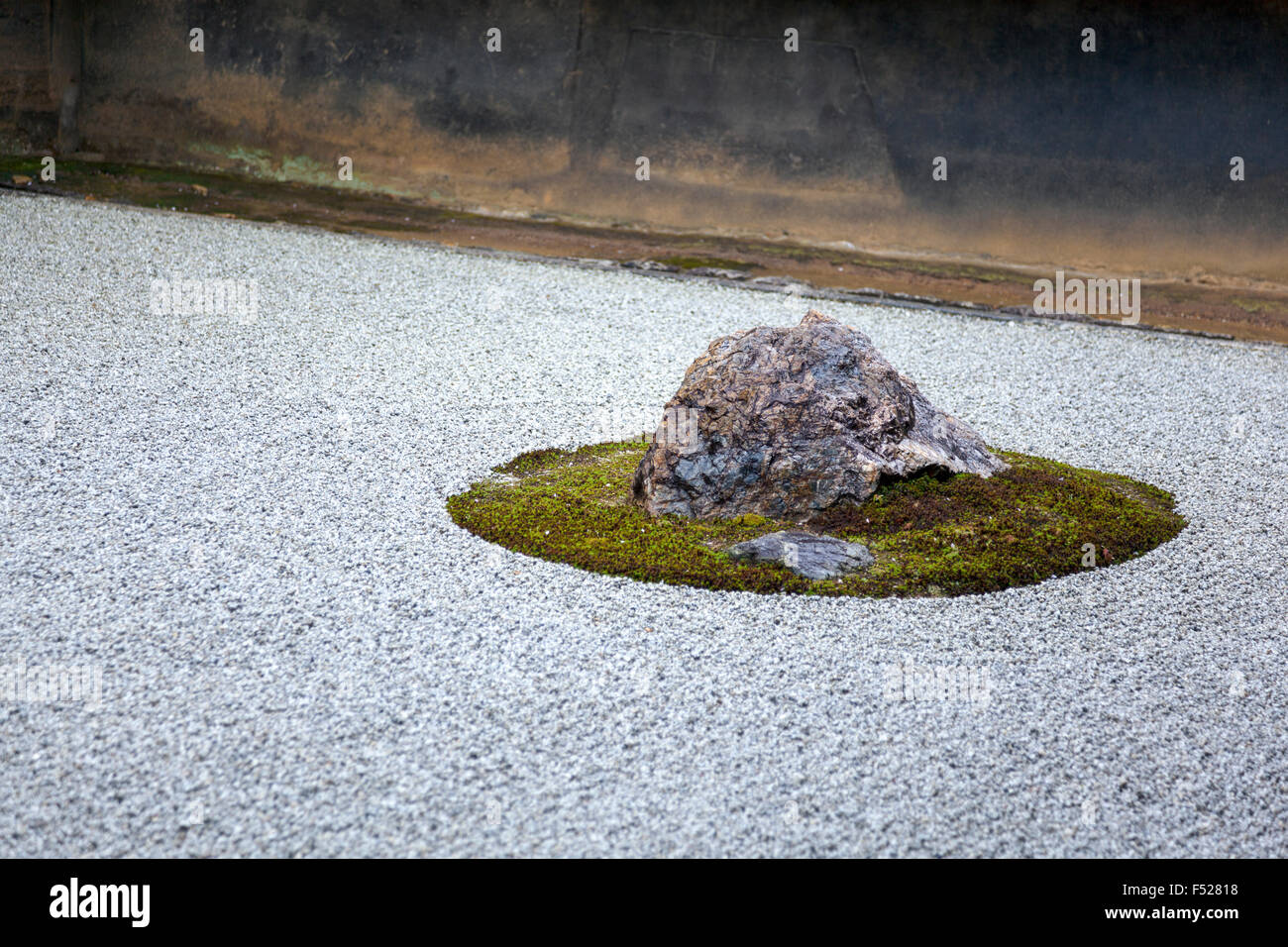 Rocks, stones and pebbles at Ryoanji Temple, Kyoto, Japan Stock Photo