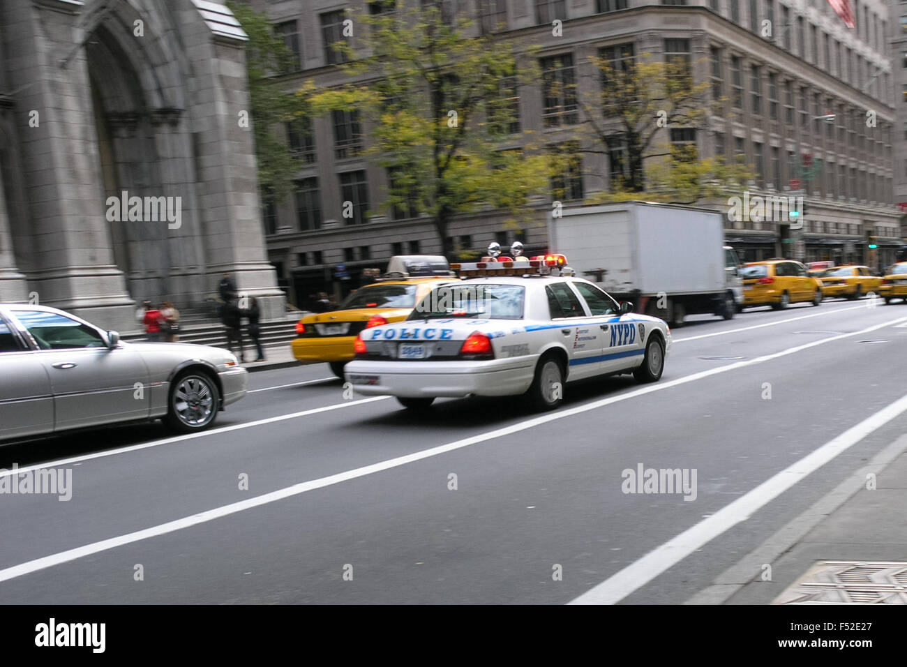Police car street road hi-res stock photography and images - Alamy