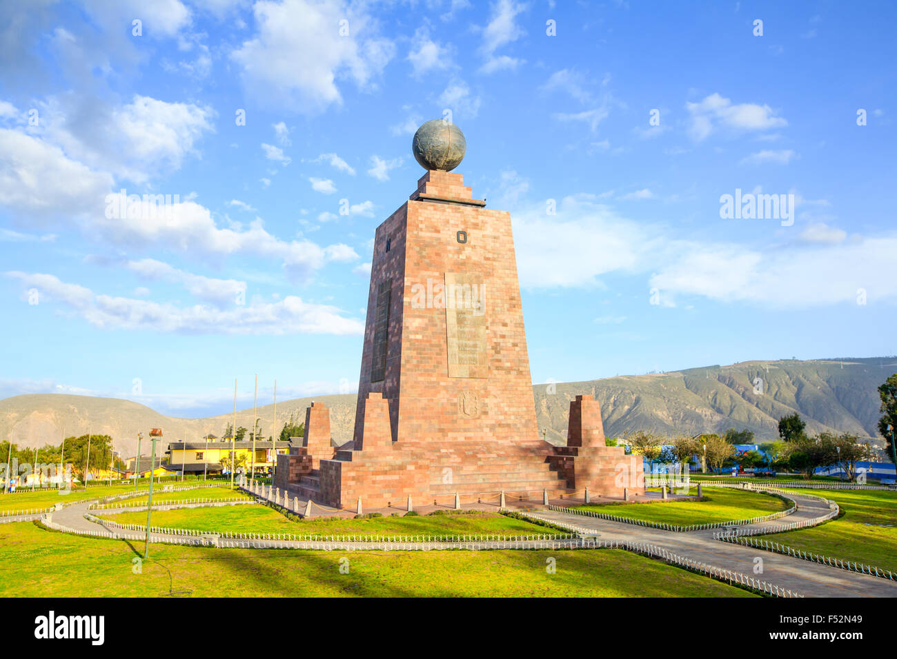 The 30 Meter Tall Monument Built Between 1979 And 1982 Was Constructed To Mark The Equatorial Line Stock Photo