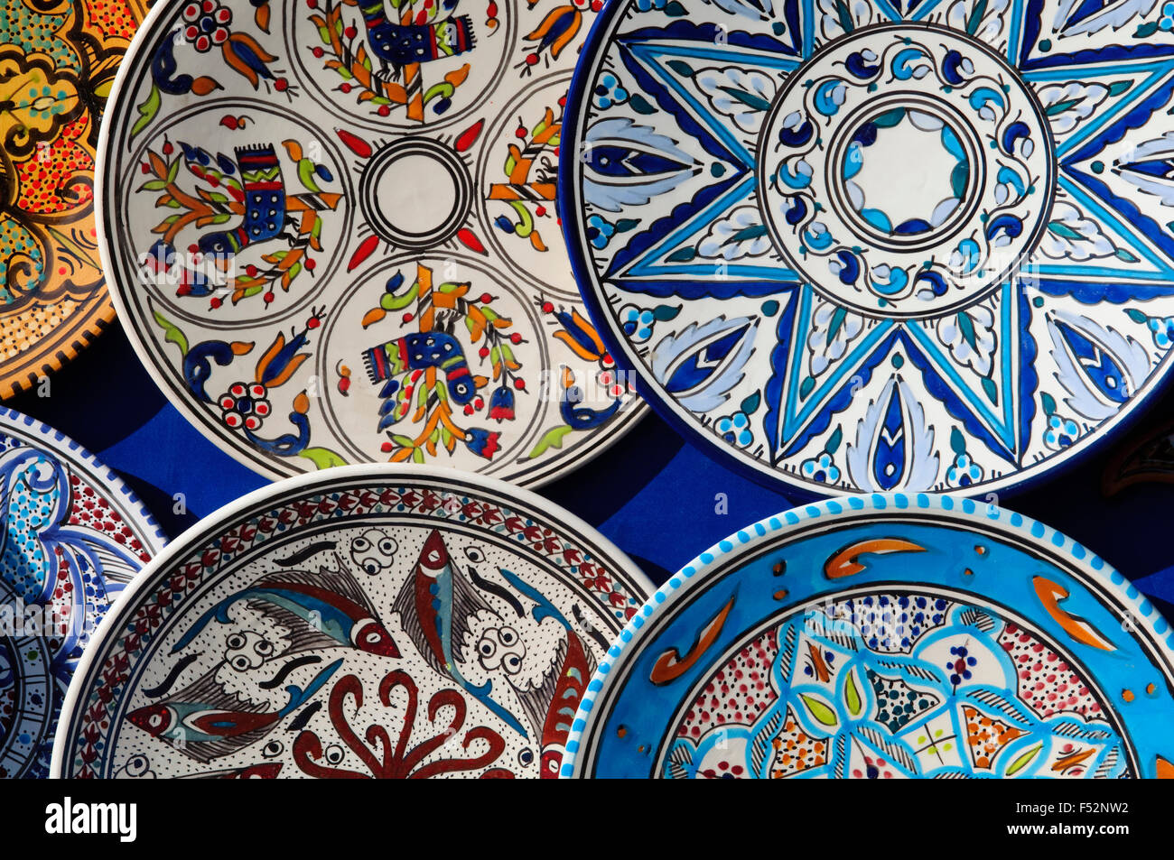Tunisia, Traditional Pottery Stock Photo - Alamy