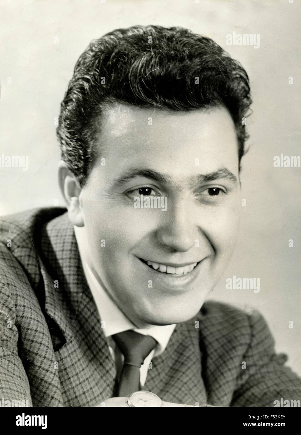The Italian singer baritone Arturo Testa Stock Photo Alamy