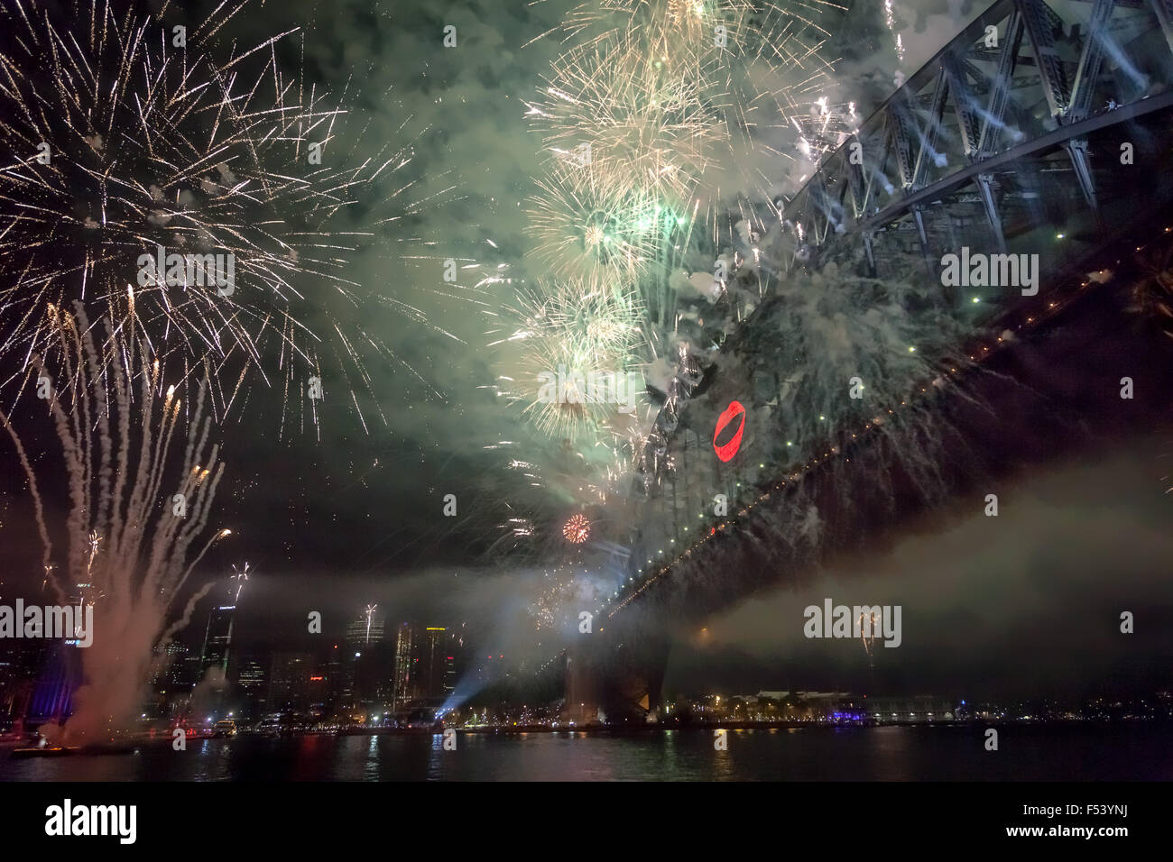 New Year's Eve, Fireworks, Sydney, Australia Stock Photo Alamy