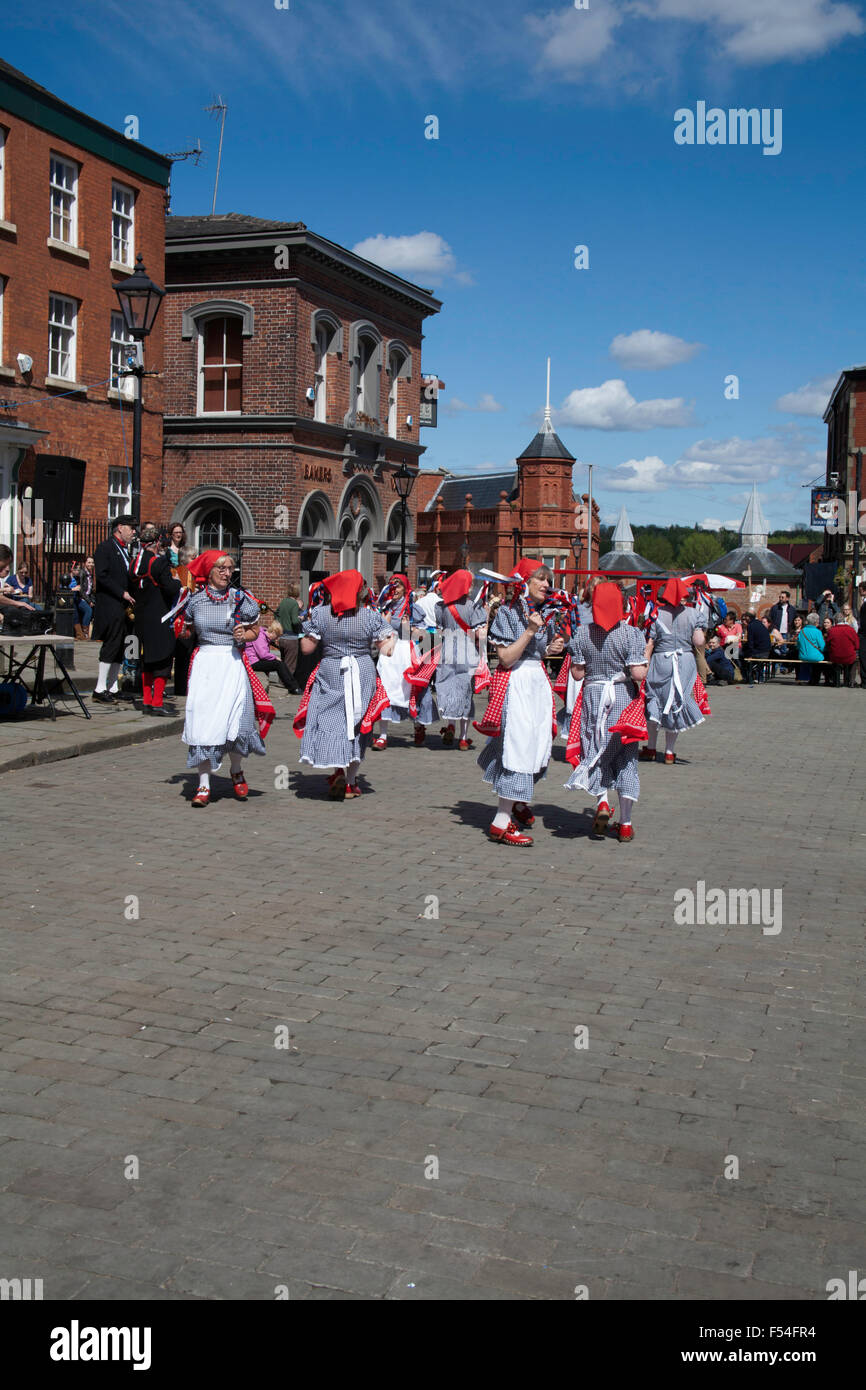 The Poynton Jemmers Women's Morris Dancing Group Stockport Folk