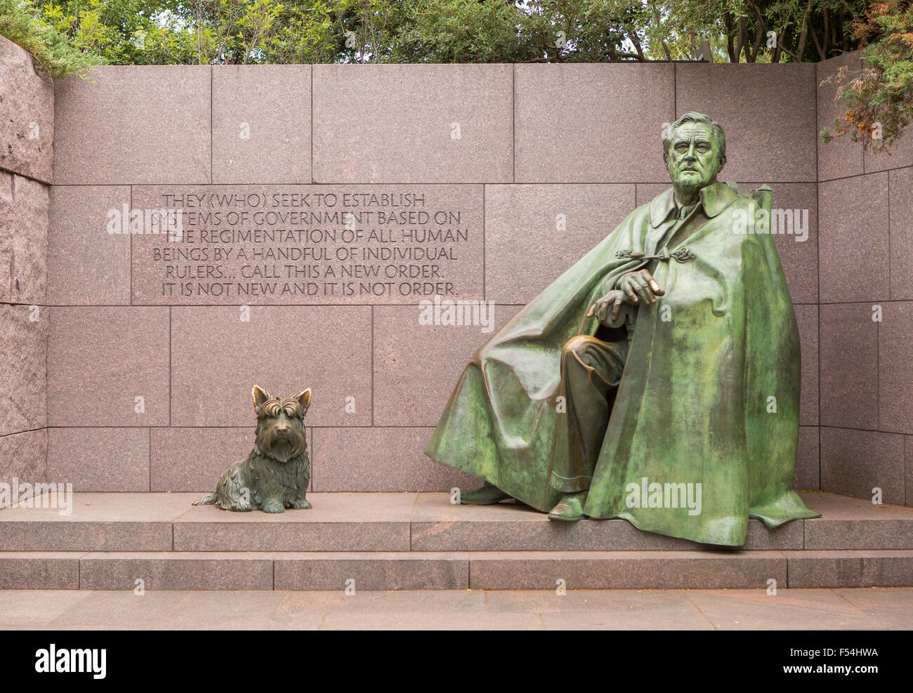 WASHINGTON, DC, USA - Franklin D. Roosevelt Memorial. FDR and his pet dog Fala bronze statue Stock Photo