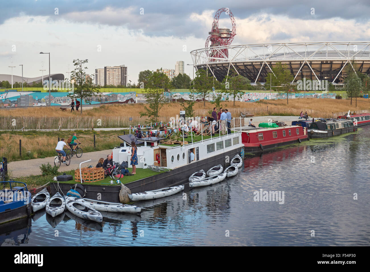 River Lee Navigation Canal, Olympic Park, Stratford, London England United Kingdom UK Stock Photo