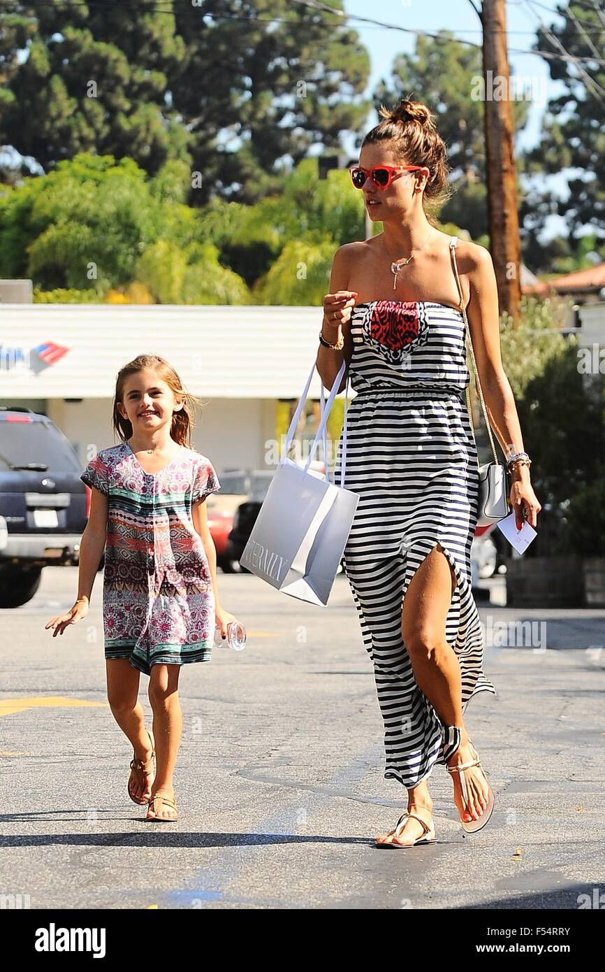 Alessandra Ambrosio shopping witn her daughter, Anja Featuring