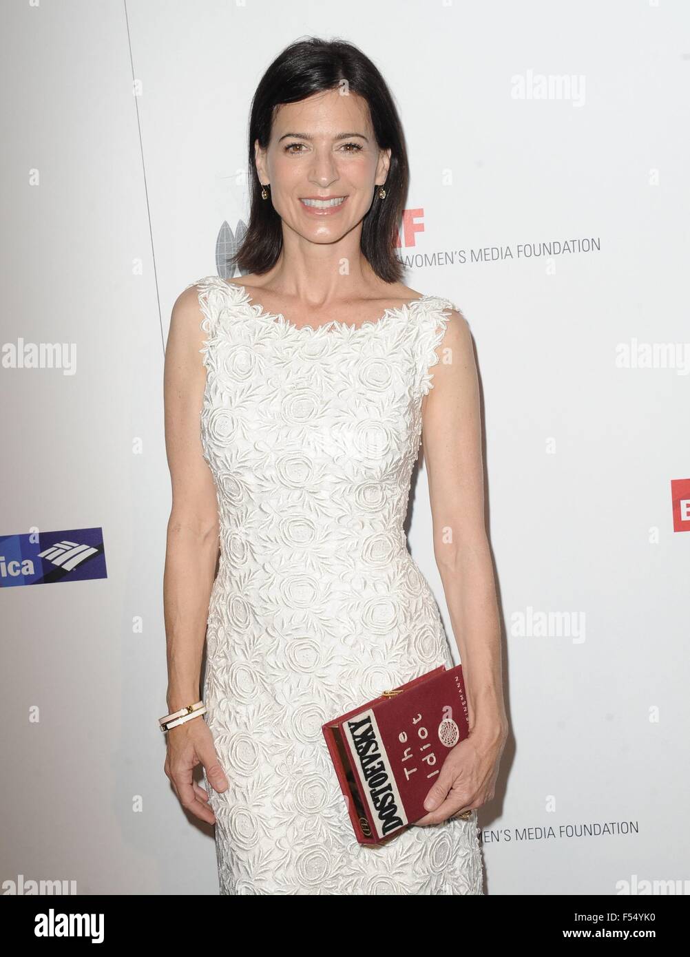 Beverly Hills, CA. 27th Oct, 2015. Perrey Reeves at arrivals for ...