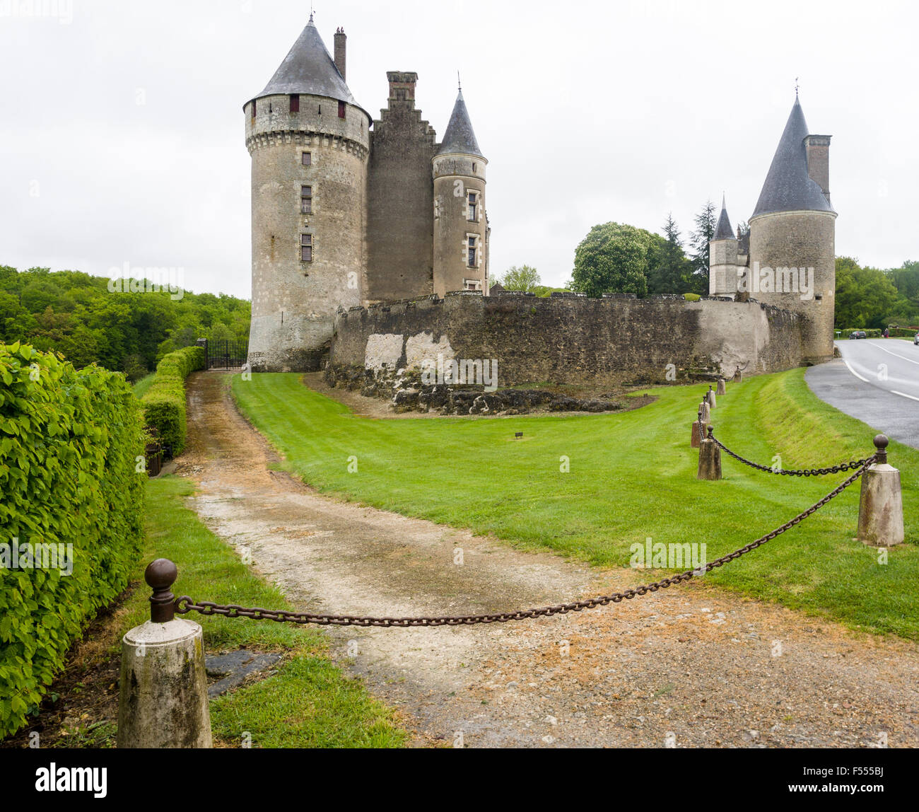 Back Entrance to Montpoupon. A chain blocks the back driveway to this