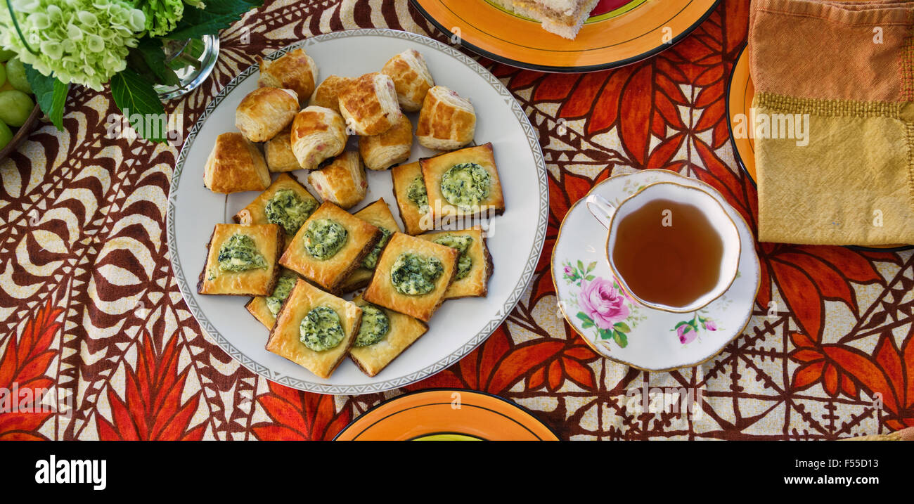 An afternoon tea patterns hi-res stock photography and images - Alamy