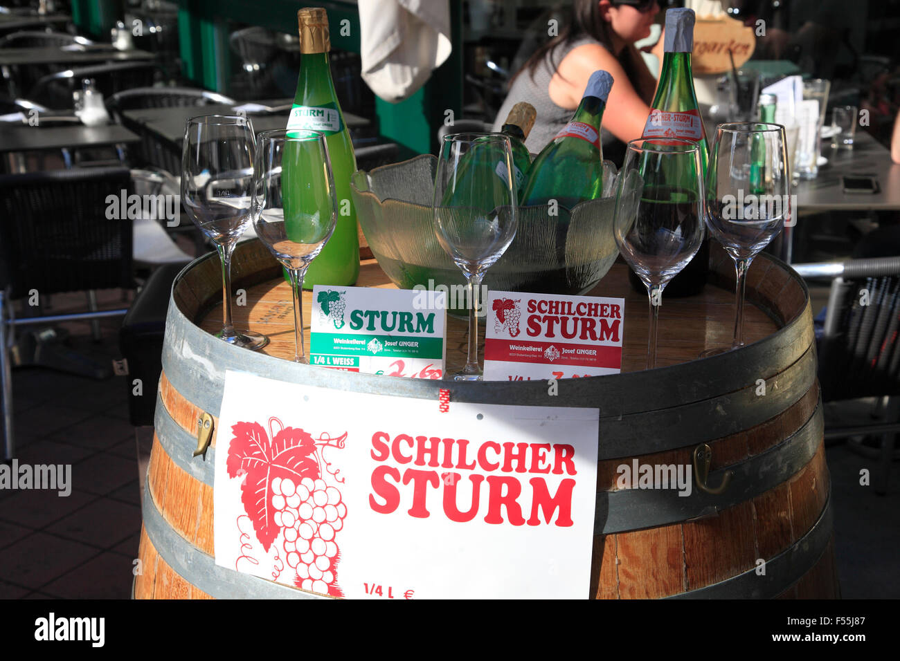 Stand naschmarkt hires stock photography and images Alamy