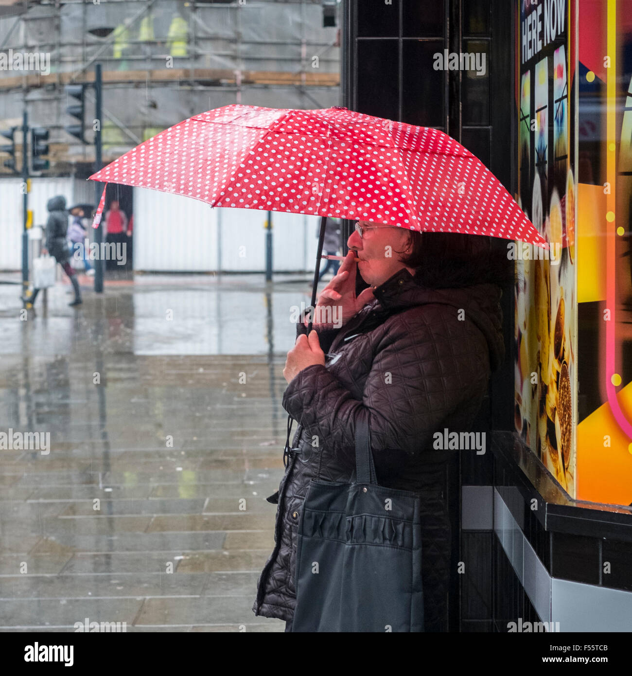 Bradford 28th October  2015 A very wet day in the Pennine city of Bradford West Yorkshire  © Paul Chambers/Alamy Live News Stock Photo