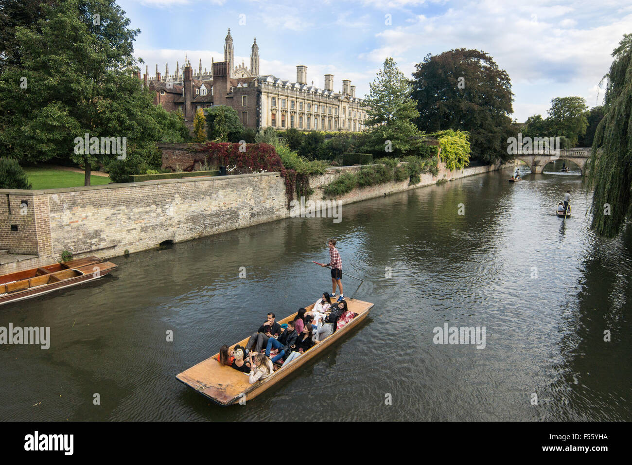 punting in Cambridge Cambridge punts Stock Photo