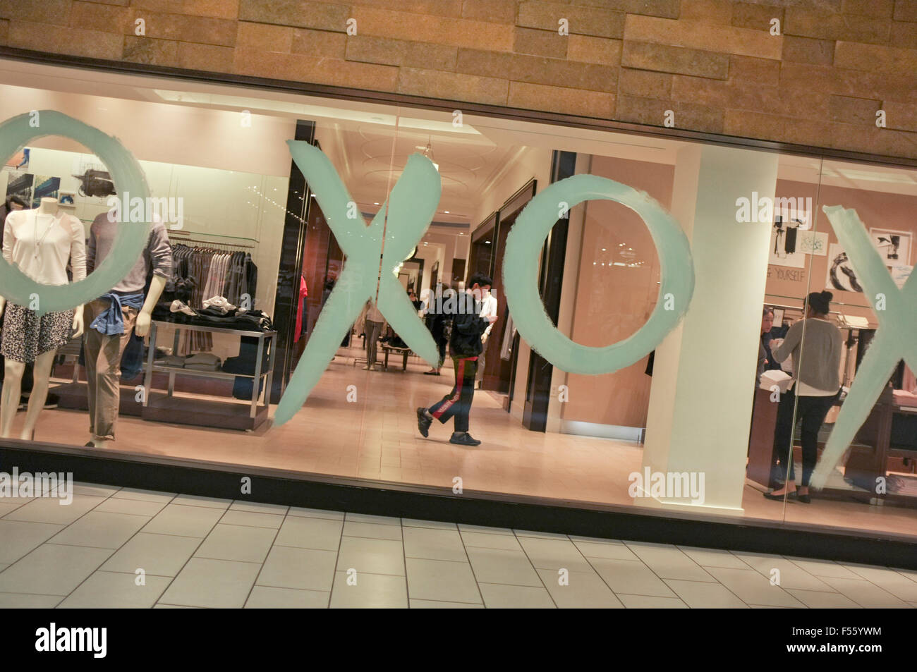 The XO store in the Oakridge shopping mall in Vancouver BC Stock Photo Alamy